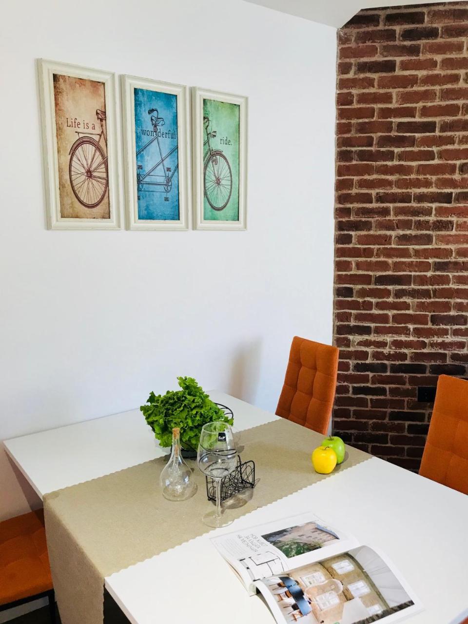 Bright, Comfortable And Cozy Apartment ブルガス エクステリア 写真